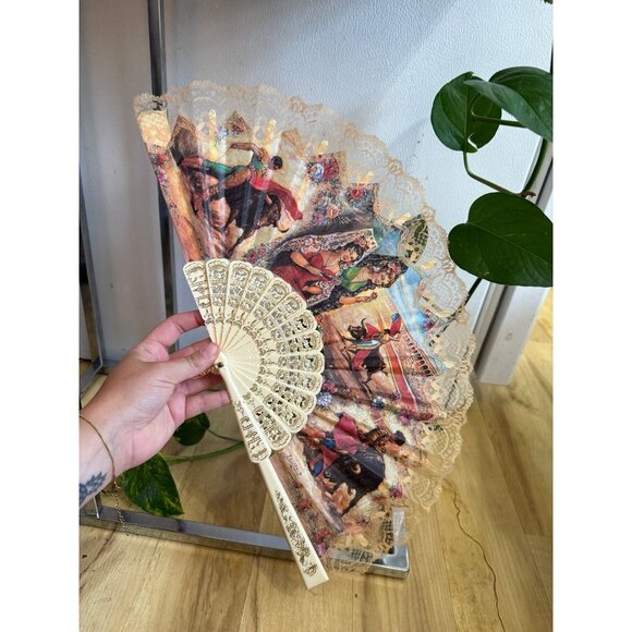 Vintage Spanish Lace Hand Fan - Picture 1 of 12